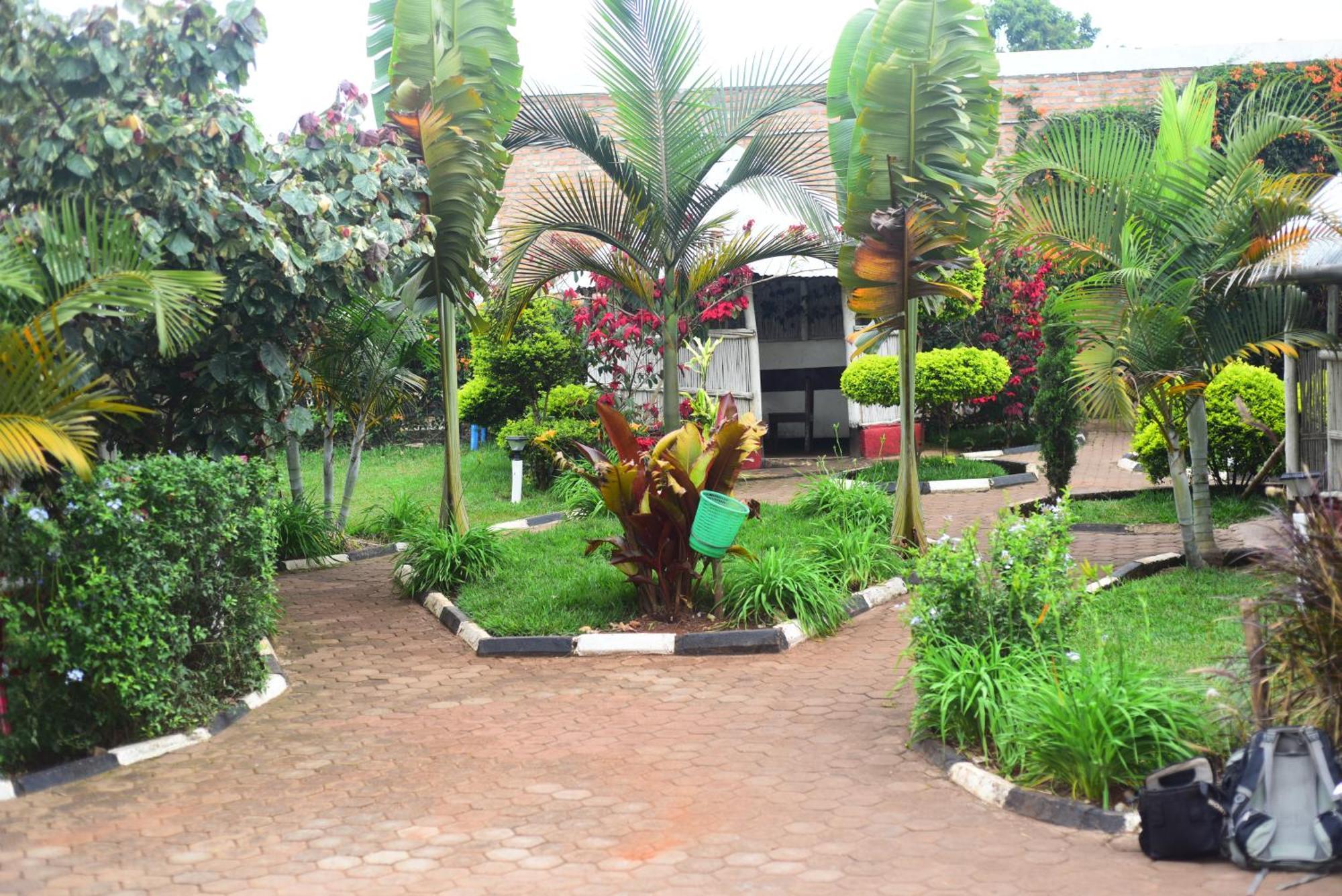Akagera Neighbors Bed & Breakfast Kabarondo Exterior photo