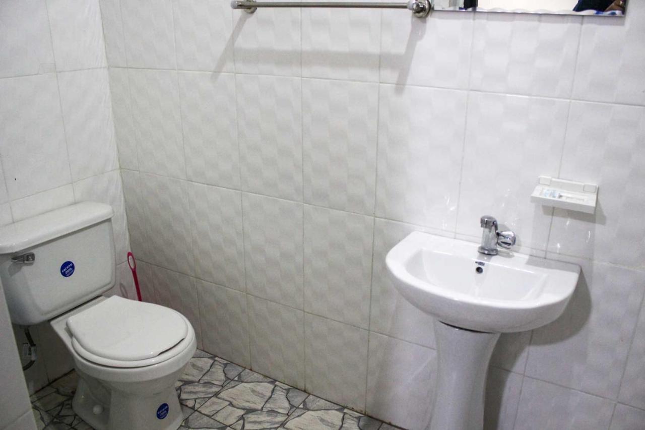 Akagera Neighbors Bed & Breakfast Kabarondo Exterior photo